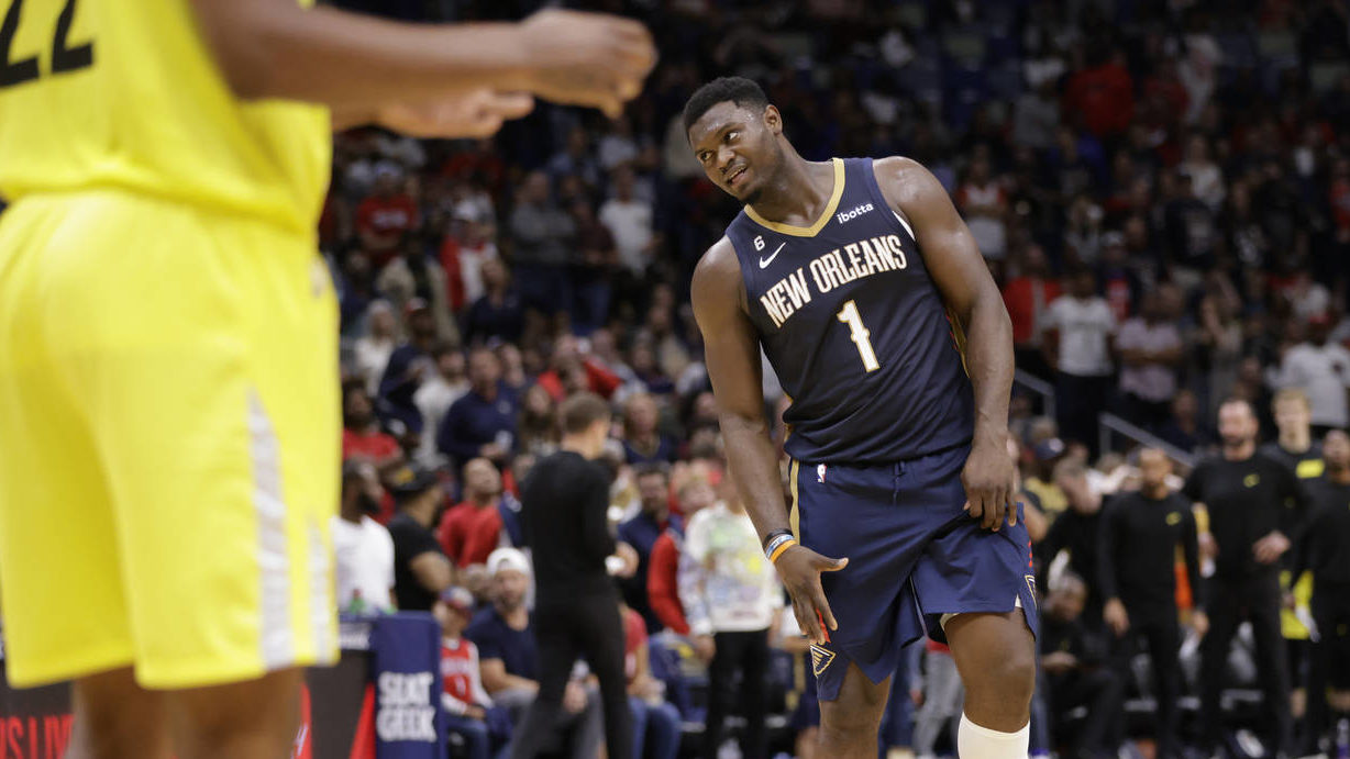 New Orleans Pelicans forward Zion Williamson (1) stands up after a play where Utah Jazz guard Jorda...
