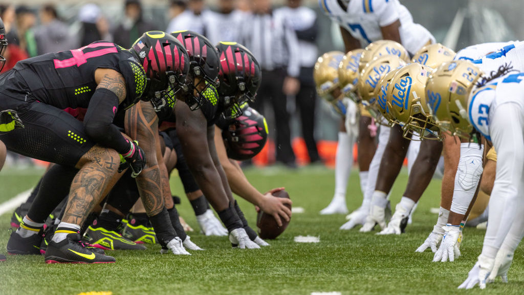 The line of scrimmag between the Oregon Ducks and the UCLA Bruins during the first half at Autzen S...