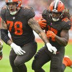 
              Cleveland Browns running back Kareem Hunt follows the blocking of offensive tackle Jack Conklin (78) during the first half of an NFL football game against the Tampa Bay Buccaneers in Cleveland, Sunday, Nov. 27, 2022. (AP Photo/David Richard)
            