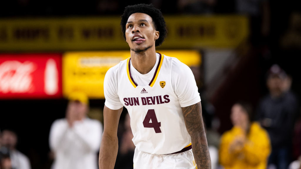 Arizona State Sun Devils Guard Desmond Cambridge Jr. (4) makes a three point basket during the firs...