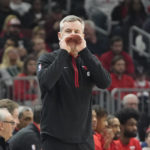 
              Chicago Bulls head coach Billy Donovan gives instructions to his team during the first quarter of a NBA basketball game Saturday, Jan. 7, 2023, in Chicago. (AP Photo/David Banks)
            