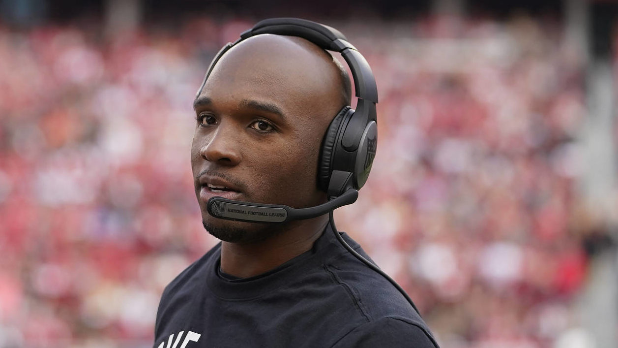 San Francisco 49ers defensive coordinator DeMeco Ryans before an NFL football game against the Ariz...