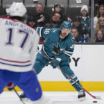 
              San Jose Sharks center Tomas Hertl, right, looks to pass the puck against the Montreal Canadiens during the first period of an NHL hockey game in San Jose, Calif., Tuesday, Feb. 28, 2023. (AP Photo/Godofredo A. Vásquez)
            