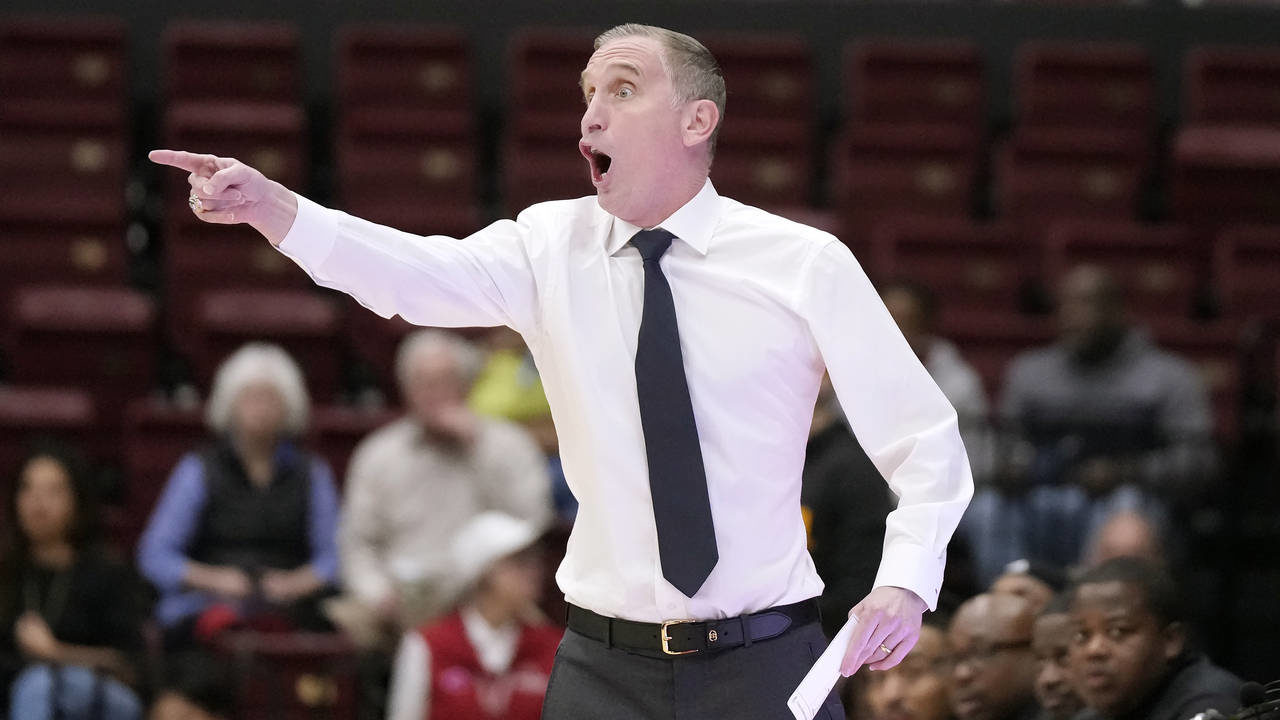 Bobby Hurley's future with ASU basketball hits critical stretch