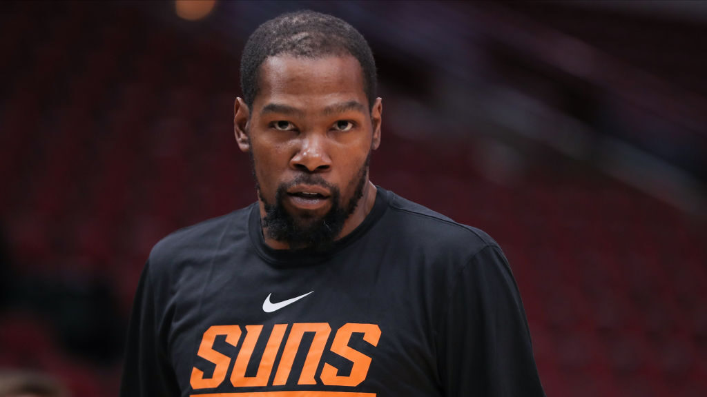 Phoenix Suns Forward Kevin Durant (35) looks on during warm-ups before a NBA game between the Phoen...