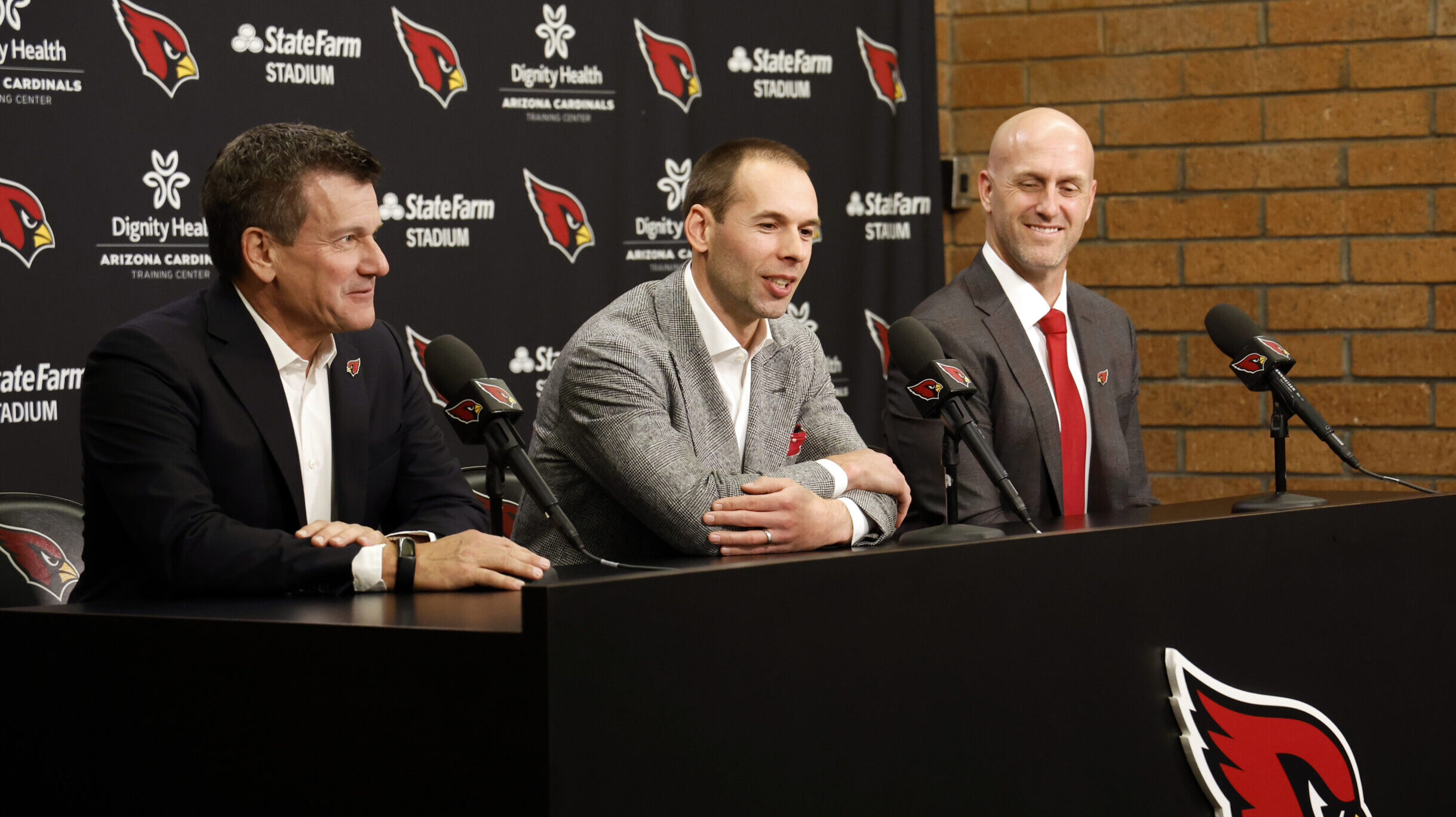 Owner Michael Bidwill, new head coach Jonathan Gannon and general manager Monti Ossenfort of the Ar...