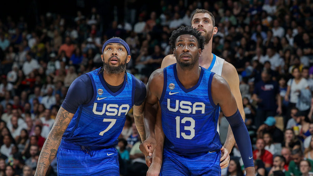 كرة السلة الأمريكية تسقط اليونان في معرض FIBA