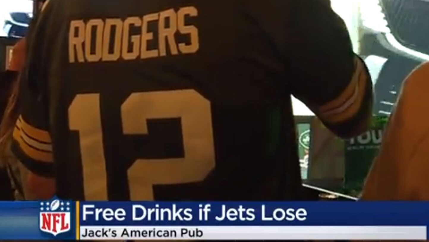 Free drinks if Jets lose...