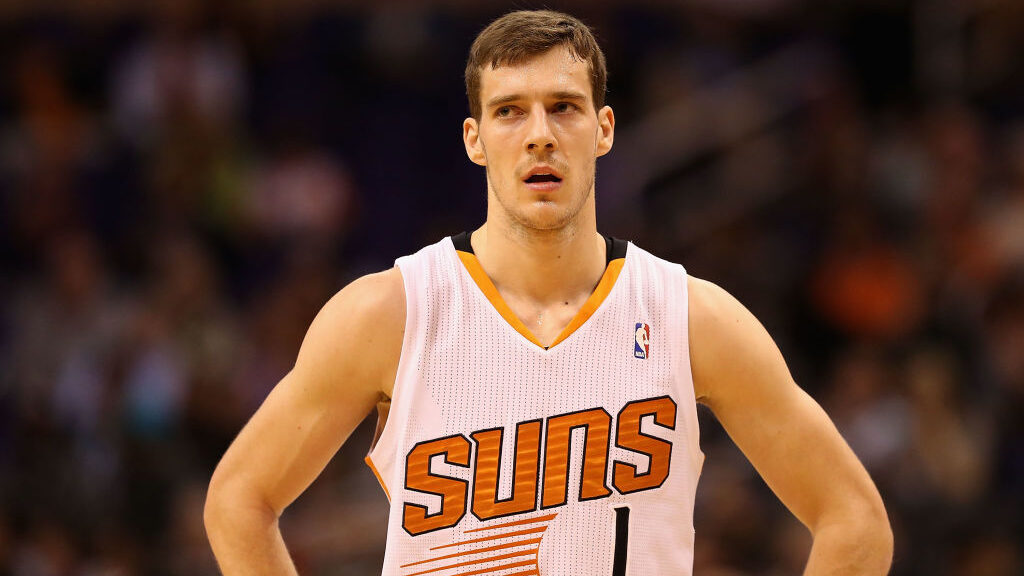 Goran Dragić #1 of the Phoenix Suns during the NBA game against the Los Angeles Lakers at US Airwa...
