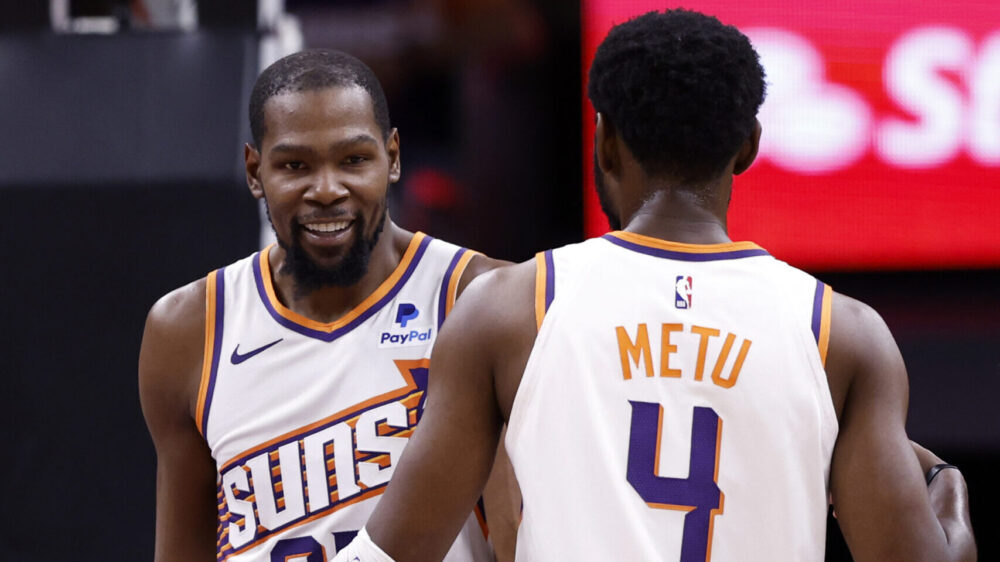 Kevin Durant and Chimezie Metu, Phoenix Suns...