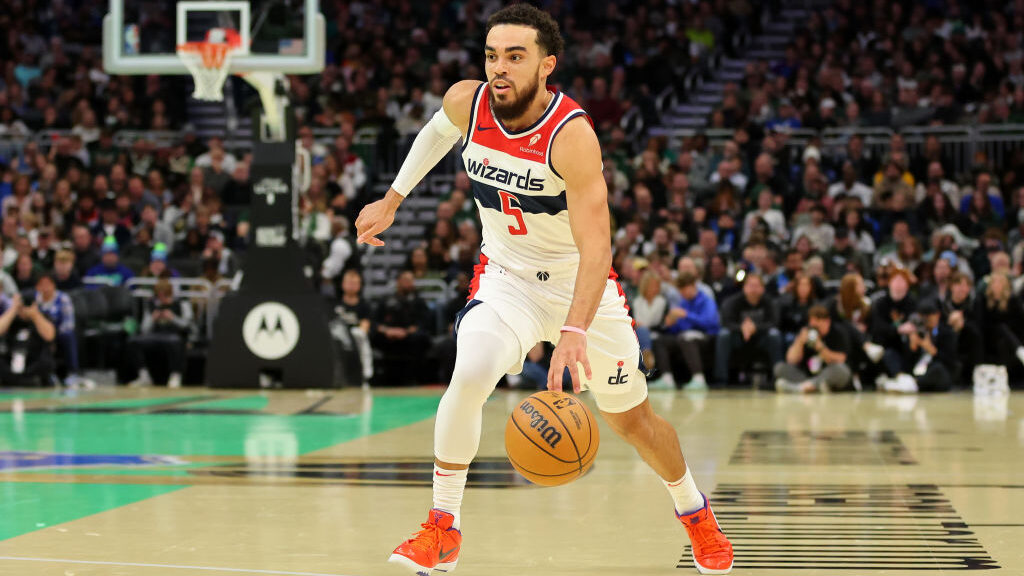 Tyus Jones #5 of the Washington Wizards handles the ball during an In-Season Tournament game agains...