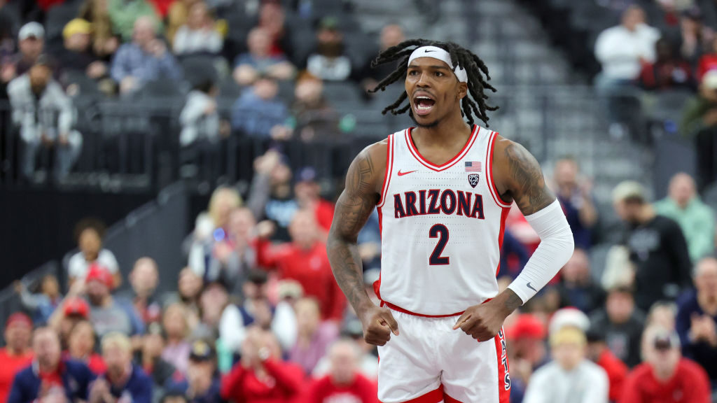 Caleb Love #2 of the Arizona Wildcats reacts after scoring a basket against the Florida Atlantic Ow...