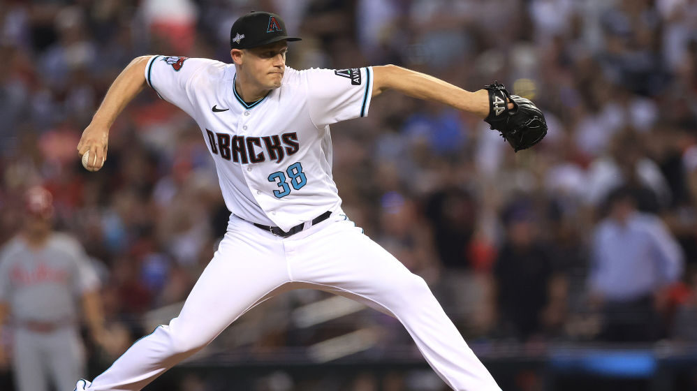 Diamondbacks closer Paul Sewald hoping to add to pitching repertoire in Year 8