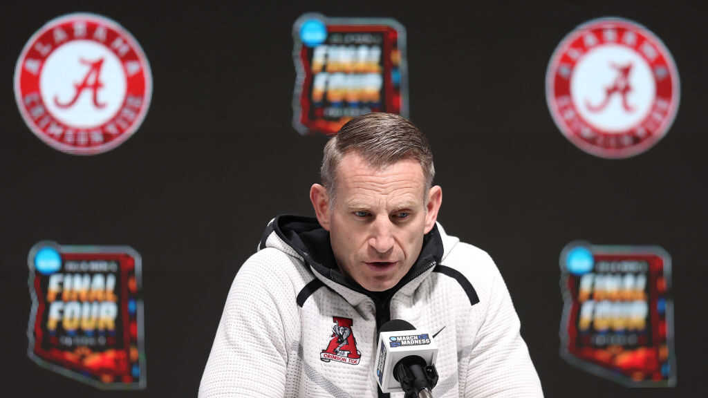 Head coach Nate Oats of the Alabama Crimson Tide answers questions during a media session at State ...