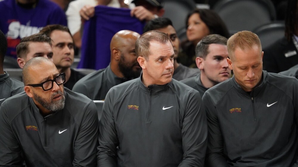 Suns head coach Frank Vogel confident he won't be fired, has 'full support' from Mat Ishbia