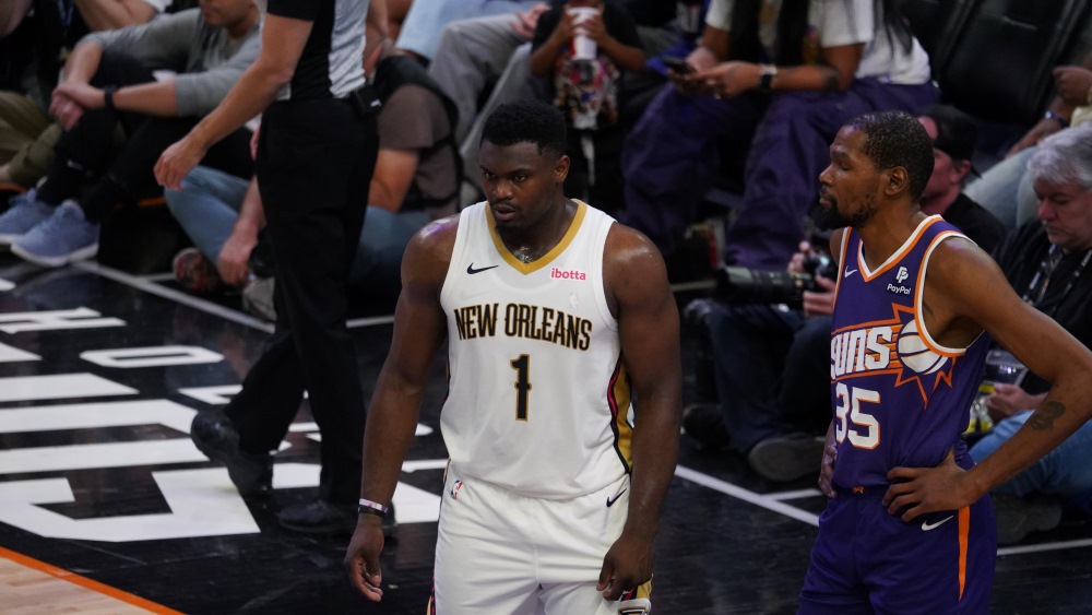 New Orleans Pelicans forward Zion Williamson and Phoenix Suns forward Kevin Durant (Jeremy Schnell/...