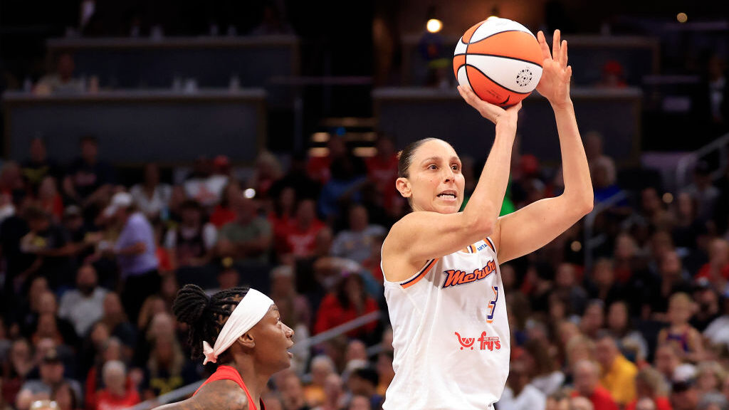 Mercury’s Diana Taurasi is fourth on the WNBA’s all-time assists list