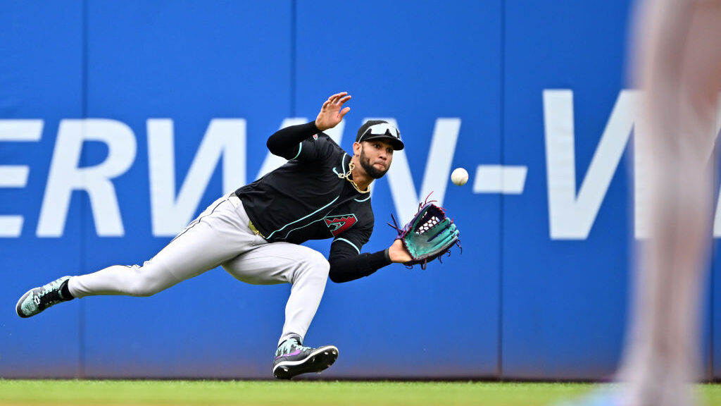 Diamondbacks hoping Lourdes Gurriel Jr. spends minimum time on IL