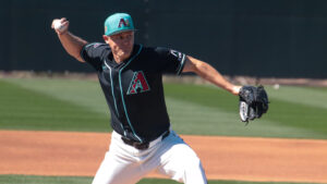Notes: Paul Sewald shows improved velocity after work with Driveline, Jonathan Loaisiga debuts