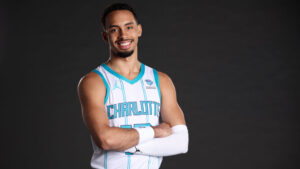 GCU hosts Amari Bailey, a former NBA player eyeing unprecedented return to college