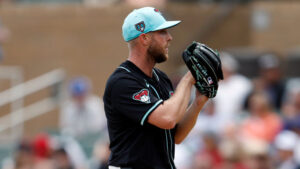 Diamondbacks' Merrill Kelly not optimistic he will start season on time