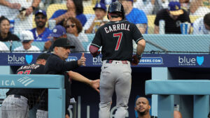 How often have the Diamondbacks started a season 0-3?