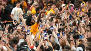 ASU holds on for upset win over No. 14 Kansas after dominant halftime lead shrank