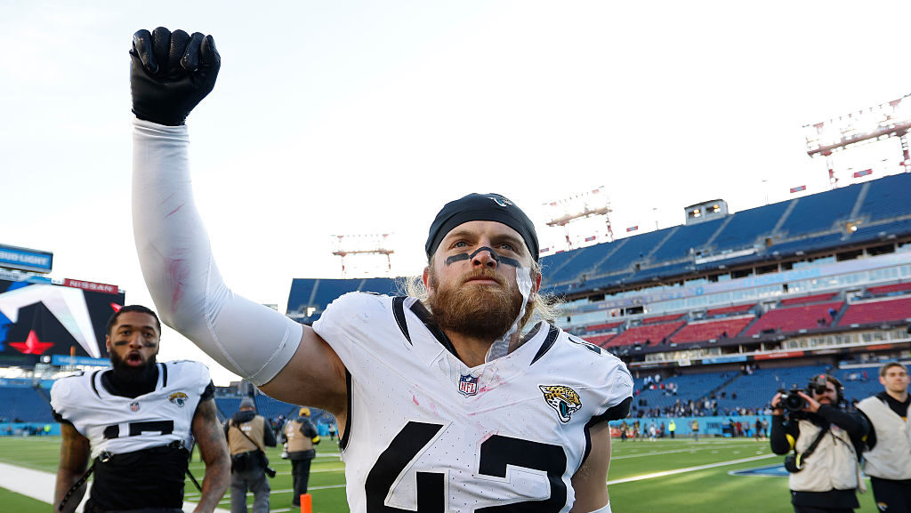 Cardinals signing Andrew Wingard...