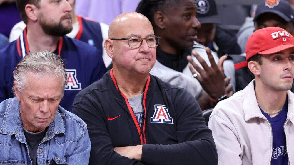 Cincinnati Reds manager Terry Francona attends the game between the Arizona Wildcats and the UCLA B...