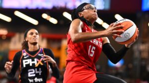 Late push by Dream seals 3rd straight loss for Mercury