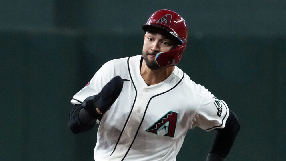 Arizona Diamondbacks left fielder Jordan Lawlar...