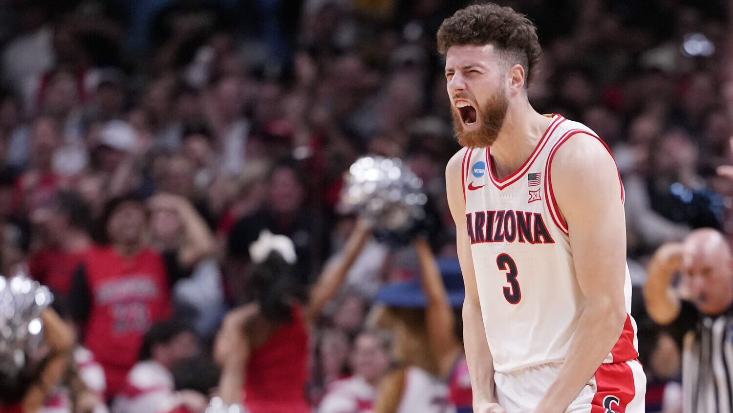 SAN JOSE, CALIFORNIA - MARCH 28: Anthony Dell'orso #3 of the Arizona Wildcats reacts after shooting...