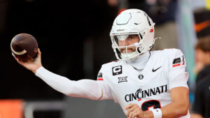 Solak: Brendan Sorsby 'would easily clear' Carson Beck as Cardinals' franchise QB