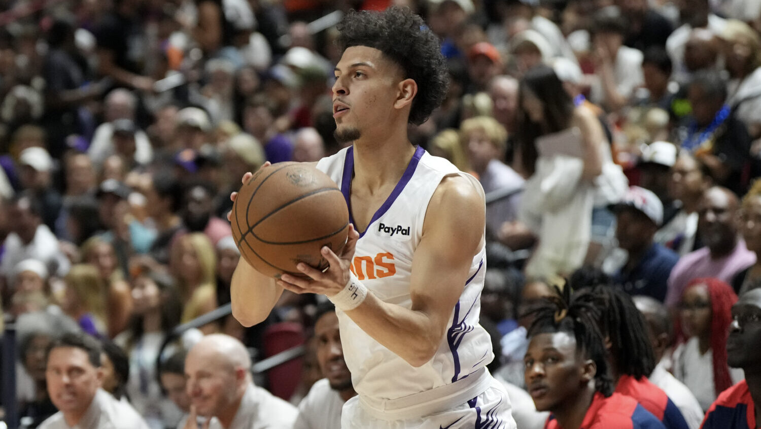LAS VEGAS, NEVADA - JULY 11: Koby Brea #14 of the Phoenix Suns prepares to shoot against the Washin...