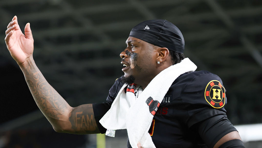 Cardinals sign CB Quinton Newsome...