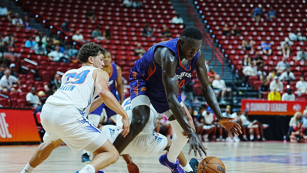 Suns to shut down three players from Summer League...