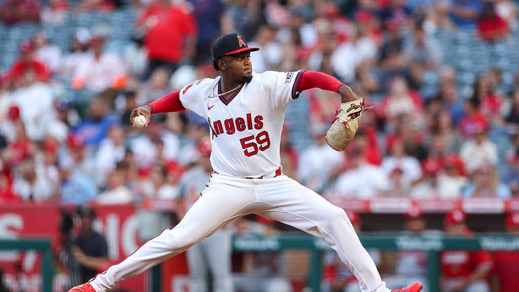 Jim Bowden noted the Diamondbacks' need for a starting pitcher and his control beyond 2026 as the m...