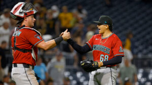 Diamondbacks avoid worst loss of season, defeat Pirates in 12 innings
