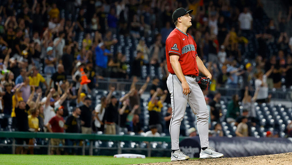 Is Diamondbacks closer Paul Sewald on the hot seat? - Arizona Sports