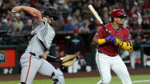 Diamondbacks' win streak over Giants couldn't last forever