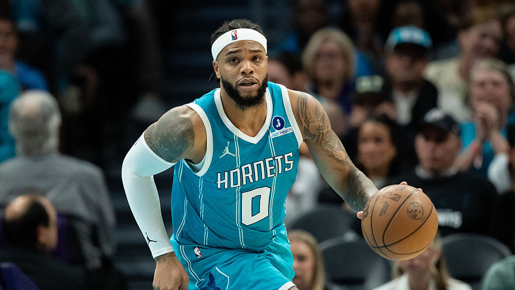 Is Suns' wait to re-sign Miles Bridges more for them or him?