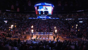 Arizona freshman Cameron Holmes making his mark wherever Wildcats need him
