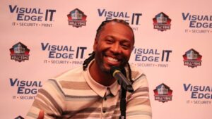 Larry Fitzgerald looks back more on relationships he built in NFL career than accolades
