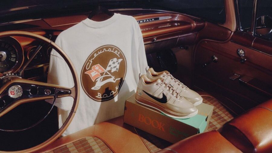 Devin Booker Book 2s...