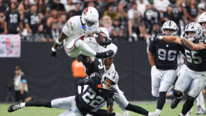 Cardinals’ Jeremiyah Love goes airborne, flexes intangibles vs. Raiders