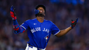 Diamondbacks claim OF Jesús Sánchez off waivers from Blue Jays
