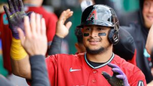 Diamondbacks hang 6 runs on Rockies before 1st out was recorded