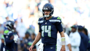 Sam Darnold injured in NFL season opener, Seahawks play Cardinals in 11 days