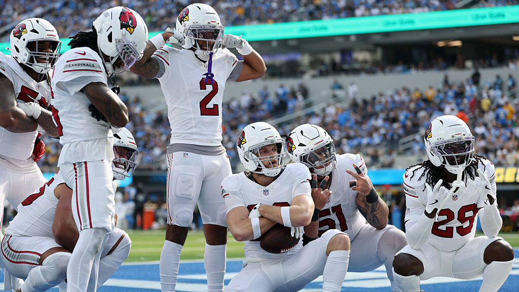 Cardinals beat Chargers...