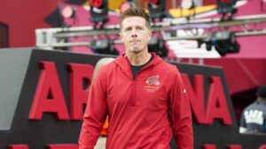 Should Mike LaFleur have been more aggressive in the red zone vs. Broncos?